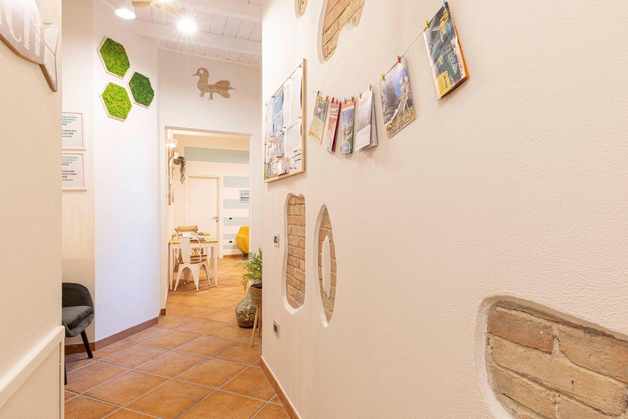 Old Town Couette-café Cagliari